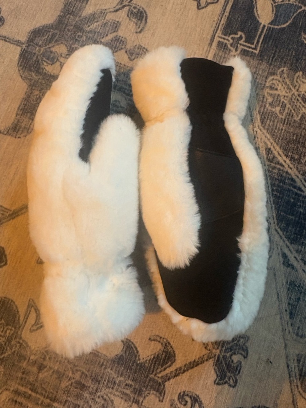 Ugg Faux Fur Mittens - White with Black Accents